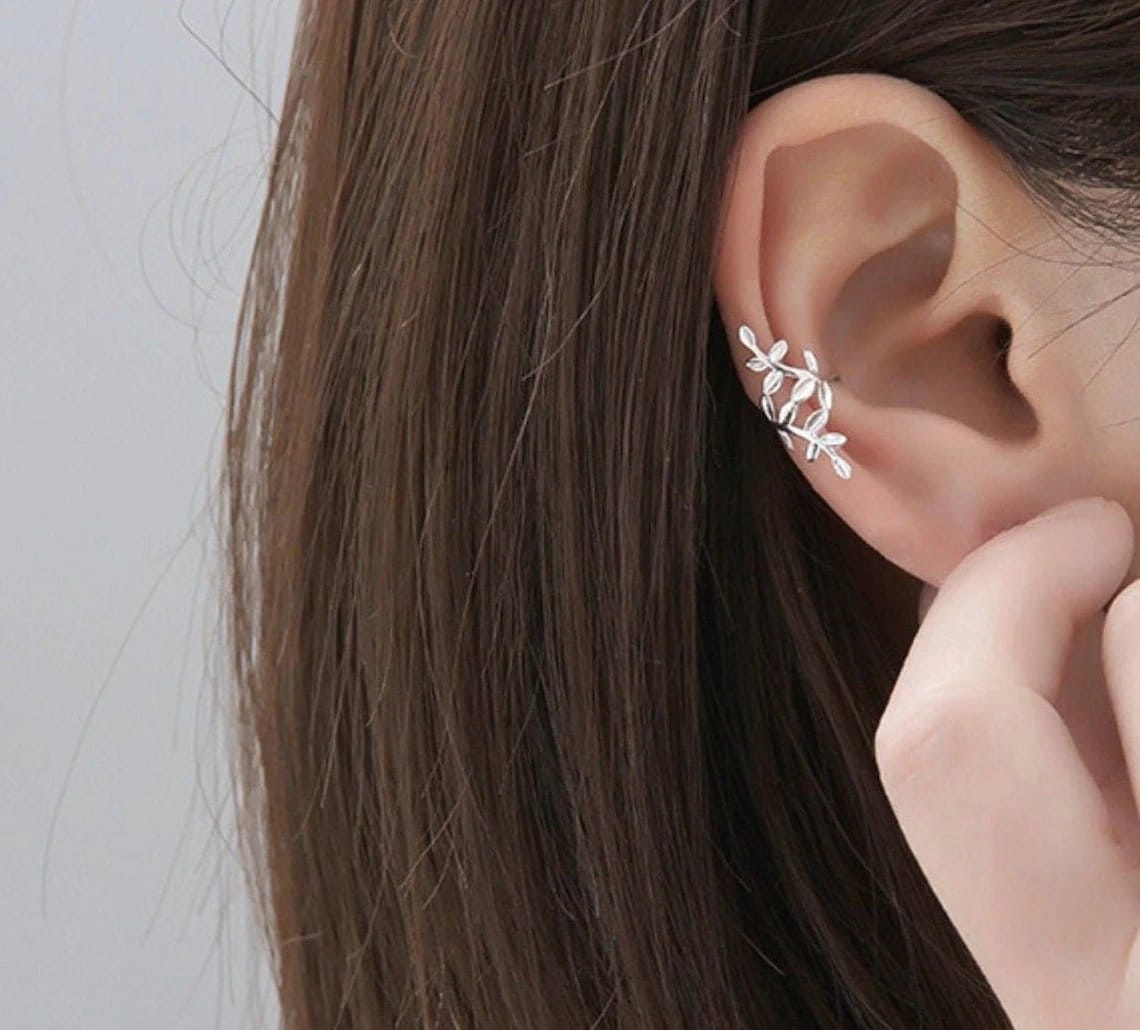 Back leaves ear cuff by bodaszlva on DevantArt | Leaf ear cuffs, Ear Back leaves ear cuff by bodaszlva on DevantArt | Leaf ear cuffs, Ear