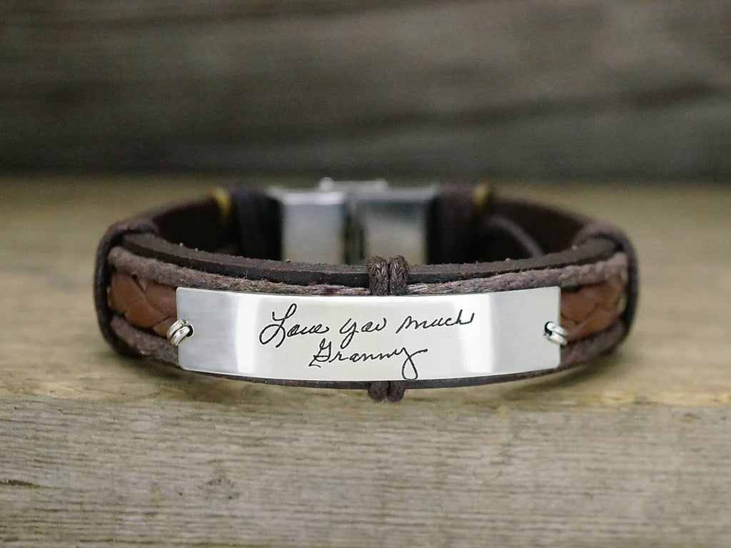 Bracelet with signature engraved new arrivals